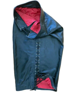 Zwart Lederen Geveterde Hobbelskirt / Rok -Rimba Winkel Hobbelskirt red lining