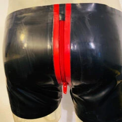 Zwart/Rode Latex Shorts Van RubberDutch -Rimba Winkel MSB06 02